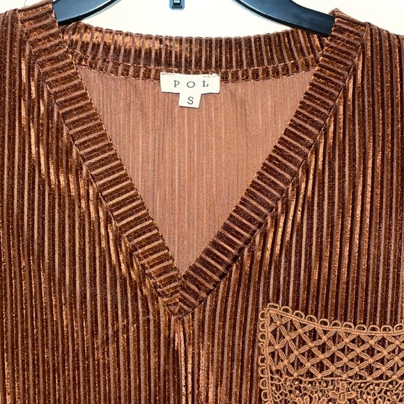 Rust top Boutique Top - Picture 3 of 3